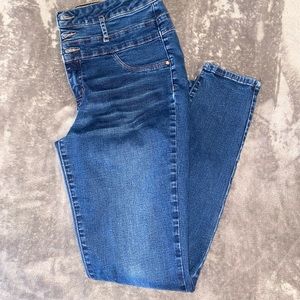 Refuge jeans